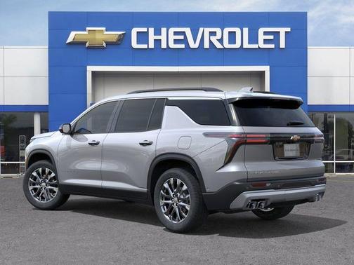 Sterling Gray Metallic 2026 Chevrolet Traverse LT