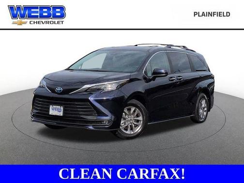 2025 Toyota Sienna XLE