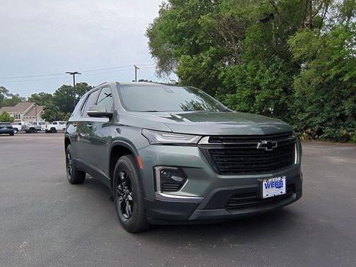 2022 Chevrolet Traverse LT Cloth