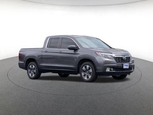 Gray 2019 Honda Ridgeline RTL