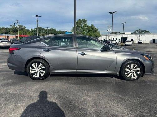 Gun Metallic 2024 Nissan Altima 2.5 S