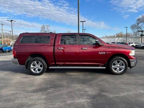 Delmonico Red Pearlcoat 2018 RAM 1500 Big Horn