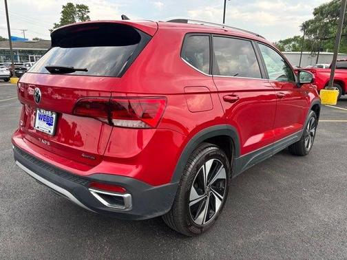 2024 Volkswagen Taos 1.5T SE