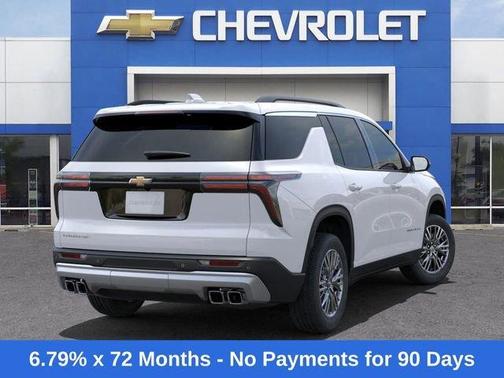 2025 Chevrolet Traverse LT