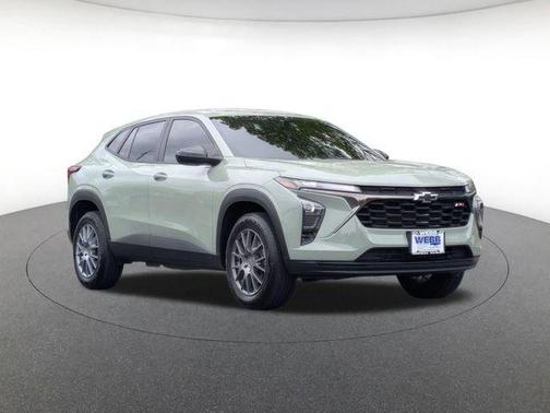 Green 2024 Chevrolet Trax 1RS