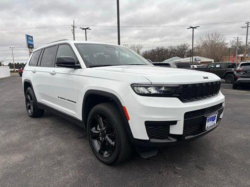 2023 Jeep Grand Cherokee L Laredo