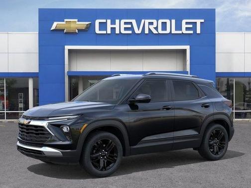 Mosaic Black Metallic 2026 Chevrolet Trailblazer LT