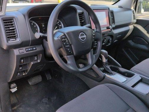 2024 Nissan Frontier S