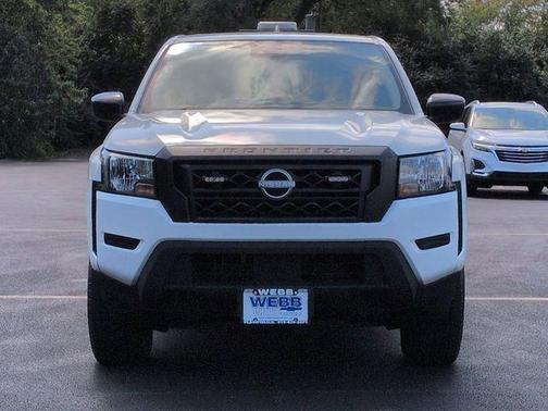 2024 Nissan Frontier S