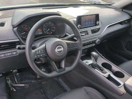 2023 Nissan Altima 2.5 S