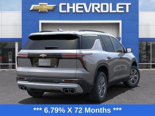2025 Chevrolet Traverse LT