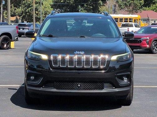 2022 Jeep Cherokee Latitude Lux