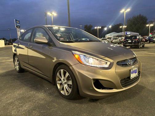 2014 Hyundai Accent GLS