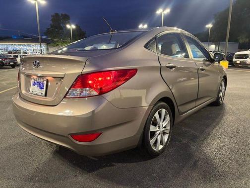 2014 Hyundai Accent GLS