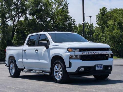 Summit White 2019 Chevrolet Silverado 1500 Custom