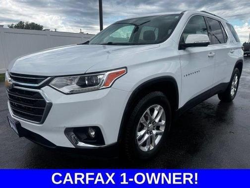Summit White 2019 Chevrolet Traverse LT Cloth