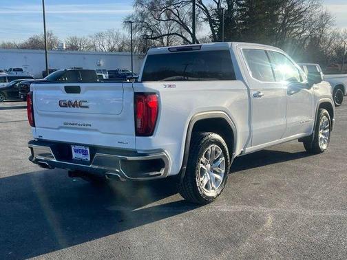 2020 GMC Sierra 1500 SLT