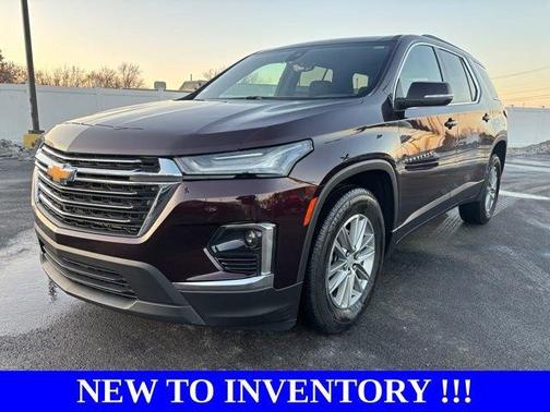 2023 Chevrolet Traverse LT Cloth