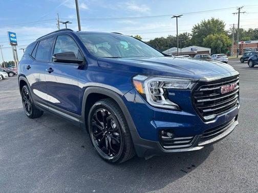2022 GMC Terrain SLT