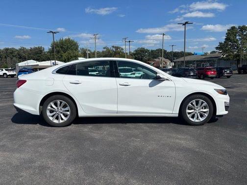 2022 Chevrolet Malibu LT