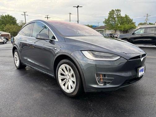 Gray 2017 Tesla Model X 90D