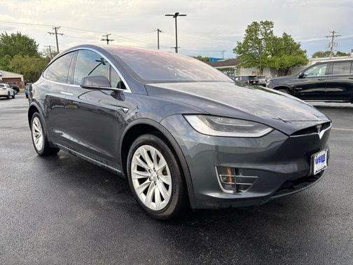 Gray 2017 Tesla Model X 90D
