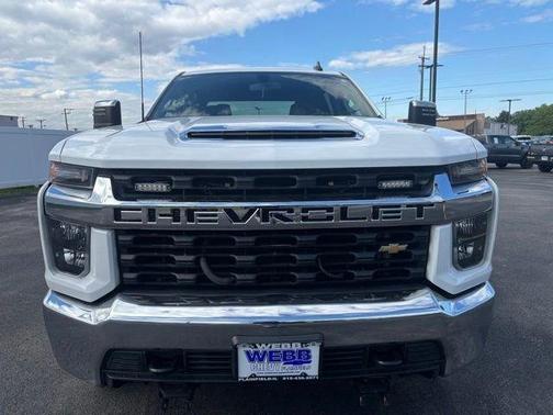 Summit White 2022 Chevrolet Silverado 2500 LT