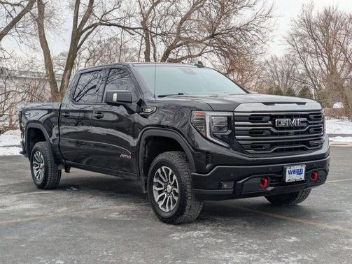2023 GMC Sierra 1500 AT4