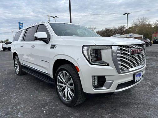 2022 GMC Yukon XL Denali