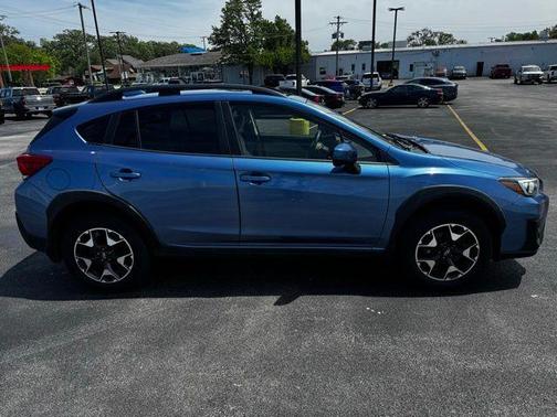 Quartz Blue Pearl 2019 Subaru Crosstrek 2.0i Premium