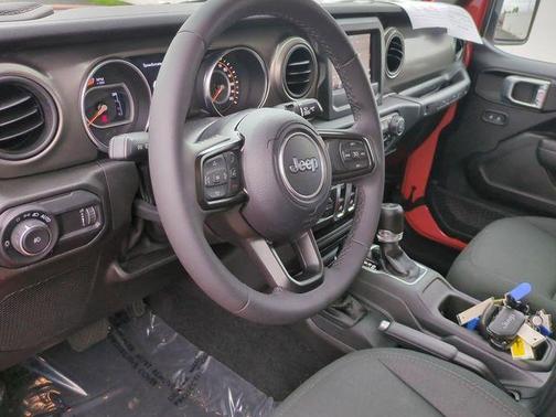 2023 Jeep Wrangler Sport