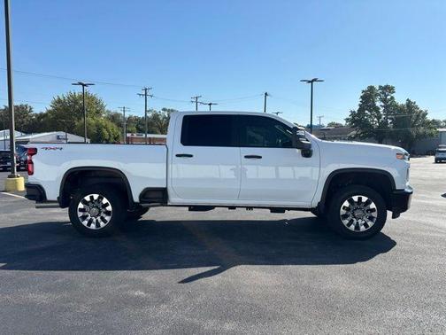 2023 Chevrolet Silverado 2500 Custom