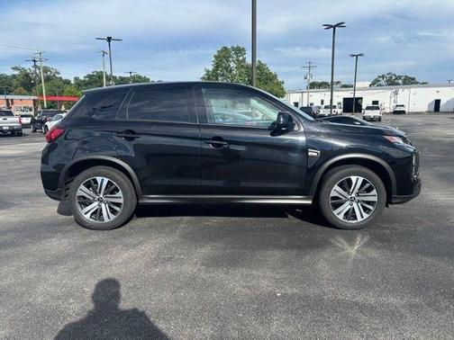 Silver 2024 Mitsubishi Outlander Sport 2.0 ES