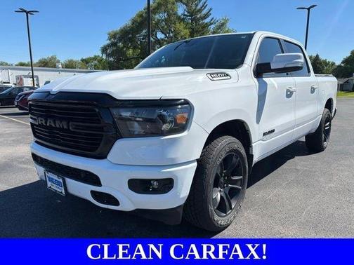 Bright White Clearcoat 2020 RAM 1500 Big Horn