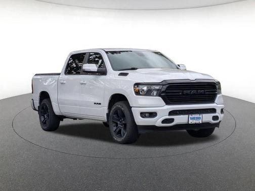 Bright White Clearcoat 2020 RAM 1500 Big Horn