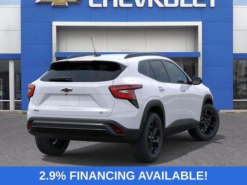 Summit White 2026 Chevrolet Trax LT