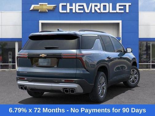 2025 Chevrolet Traverse LT
