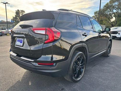 2022 GMC Terrain SLT