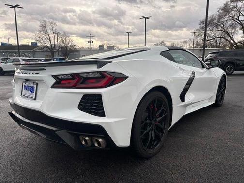 2024 Chevrolet Corvette Stingray w/1LT