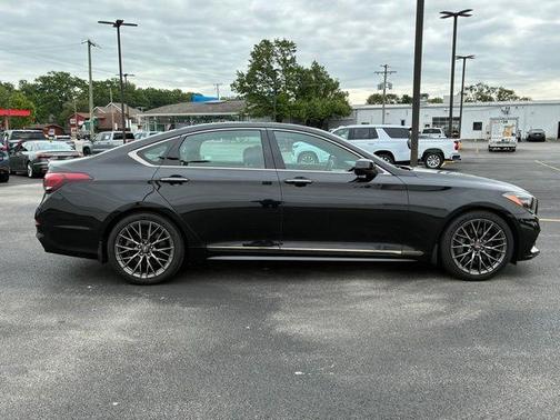 Victoria Black 2019 Genesis G80 3.3T Sport
