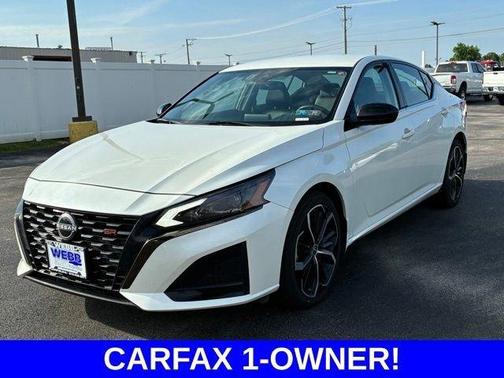 White 2024 Nissan Altima 2.5 SR