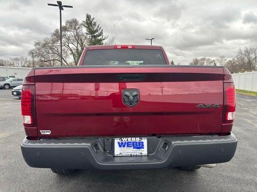 2024 RAM 1500 Classic SLT