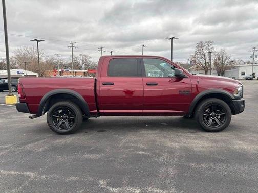2024 RAM 1500 Classic SLT