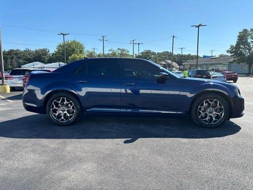 2017 Chrysler 300 S