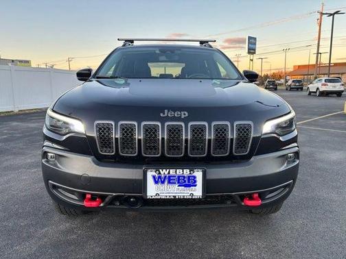 2022 Jeep Cherokee Trailhawk