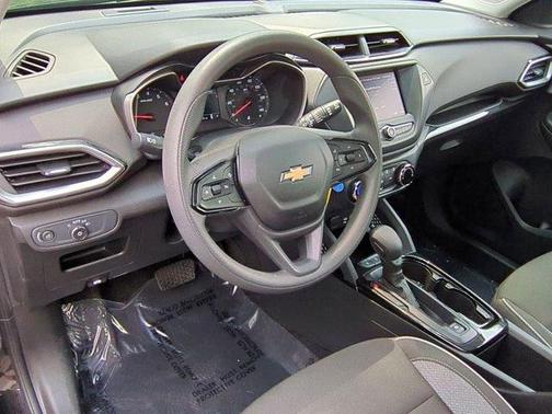 2022 Chevrolet Trailblazer LS