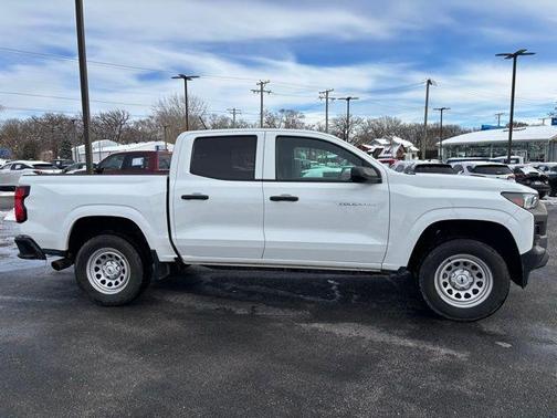 2024 Chevrolet Colorado WT