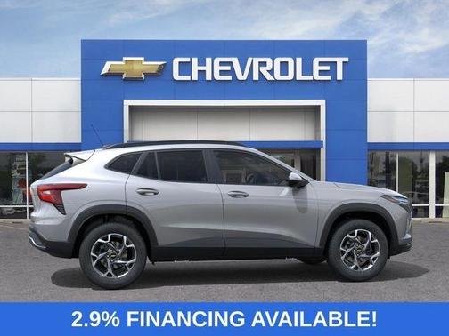 Sterling Gray Metallic 2026 Chevrolet Trax LT