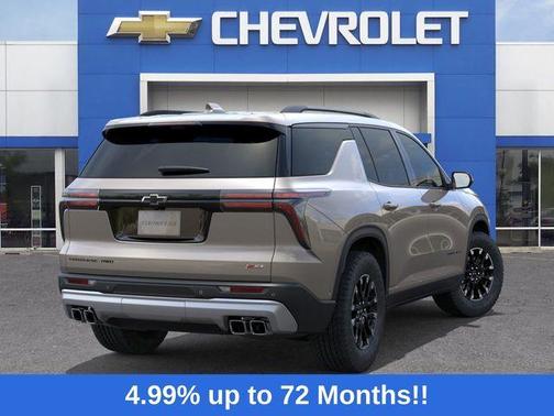 Sandstone Gray 2026 Chevrolet Traverse Z71