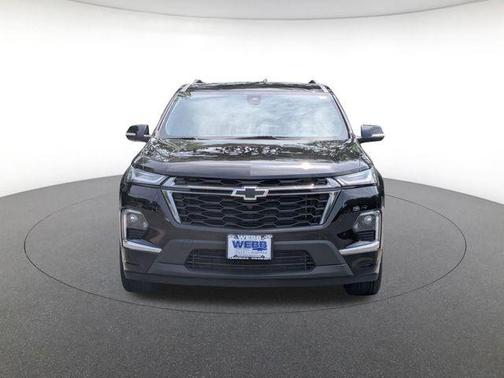 Mosaic Black Metallic 2023 Chevrolet Traverse Premier